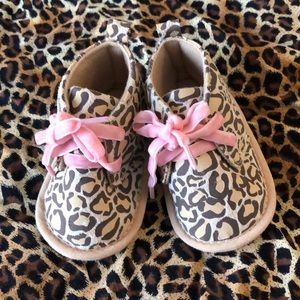 Leopard print shoes 🐆